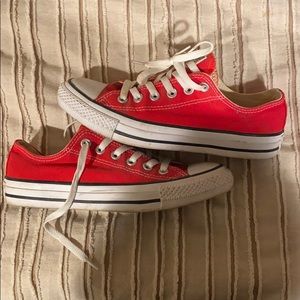 Low top Converse